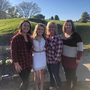 Meet your Posher, Karlee jo